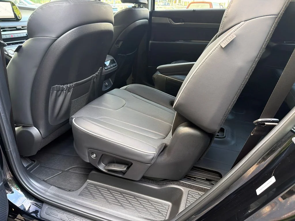 Used 2025 Black Hyundai XRT image 21