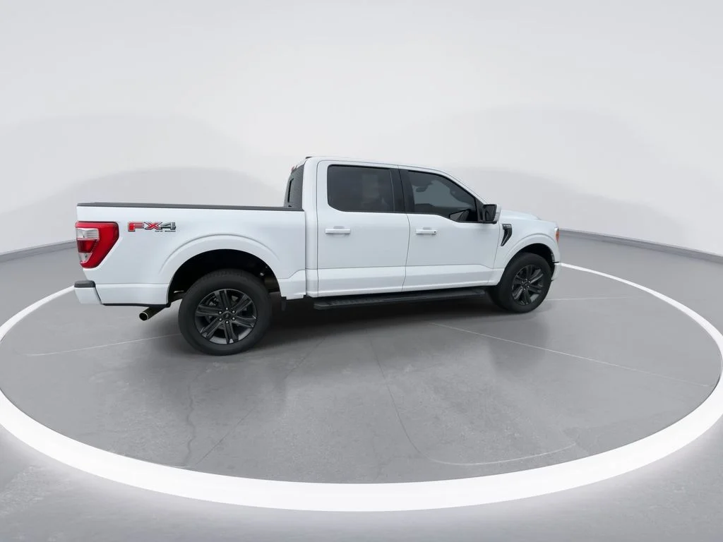 Used 2023 White Ford Lariat image 8
