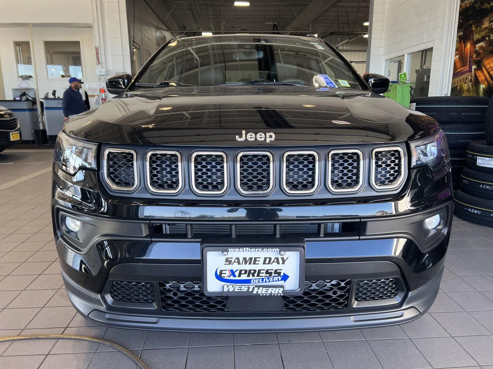 Used 2023 Bk Jeep Latitude image 2