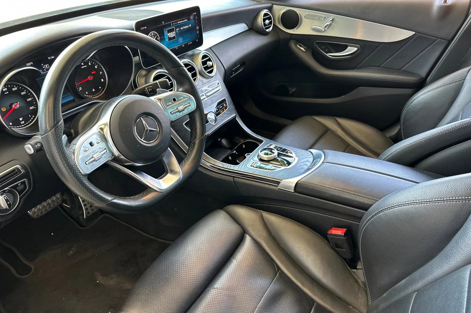 Used 2020 White Mercedes-Benz C 300 image 10