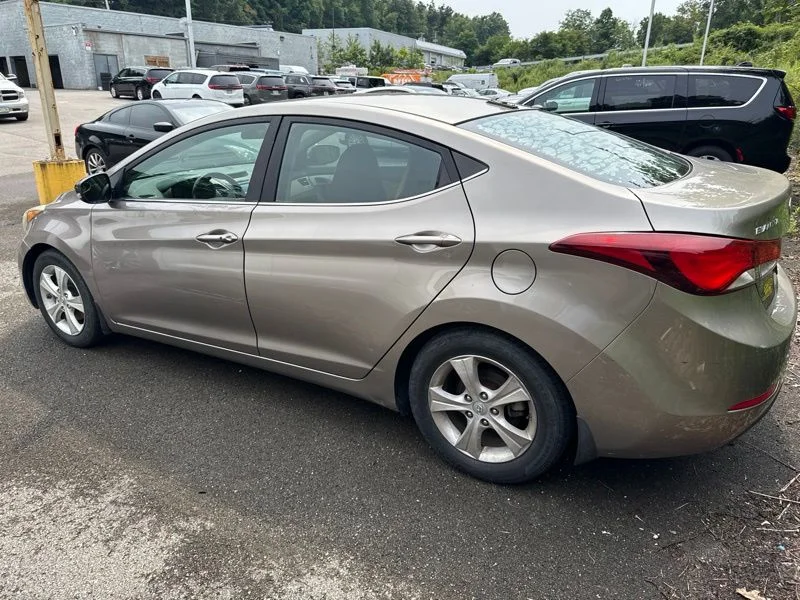 Used 2016 Brown Hyundai Value Edition image 2