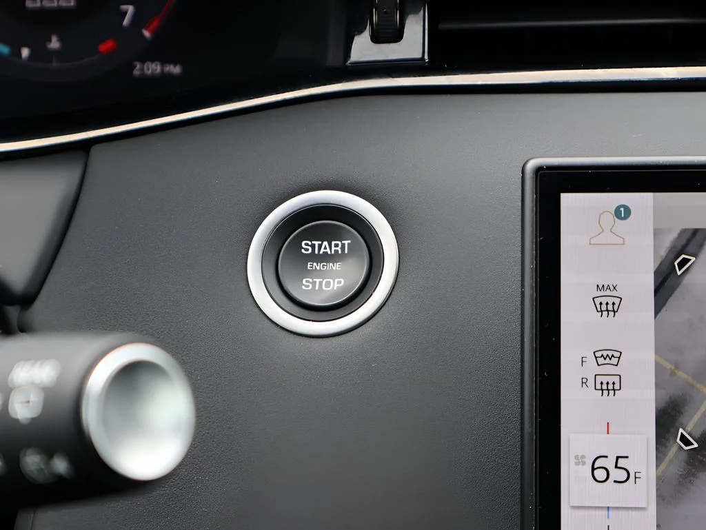 2026 Land Rover Range Rover Evoque Dynamic SE - Photo 29