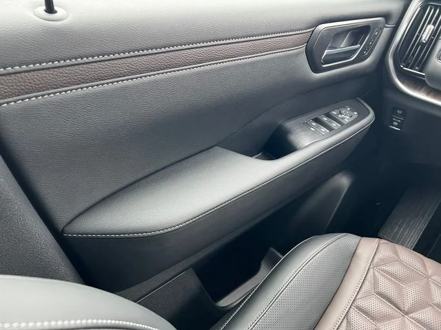 2025 Nissan Armada Platinum Reserve - Photo 31