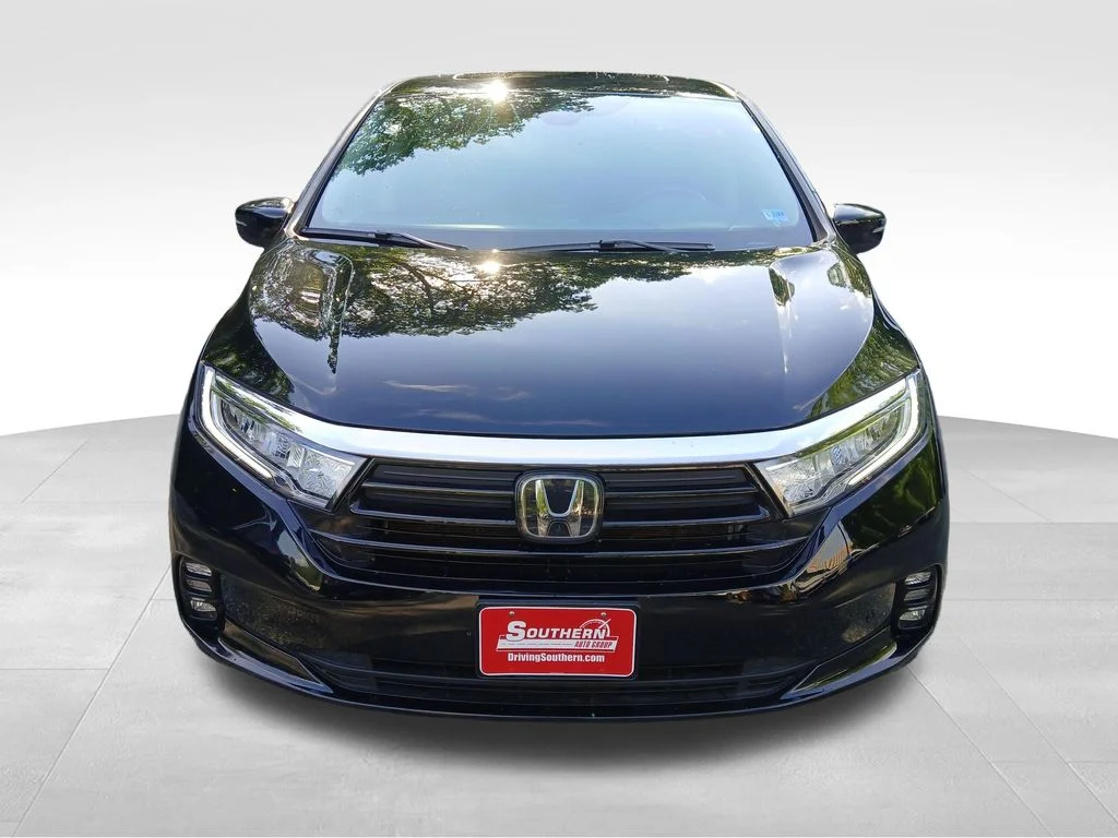 Used 2023  Honda Touring image 17