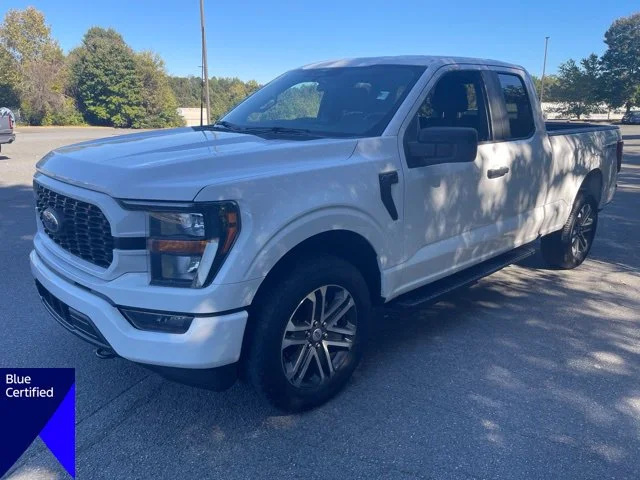 Used 2023 White Ford XL image 1