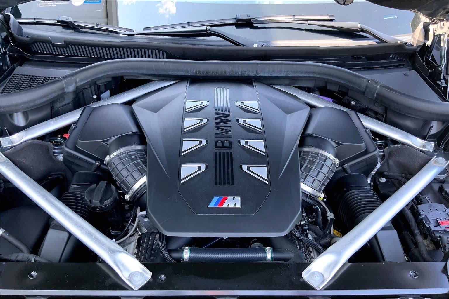 Certified Used 2024 Skyscraper Grey Metallic BMW M60i image 30