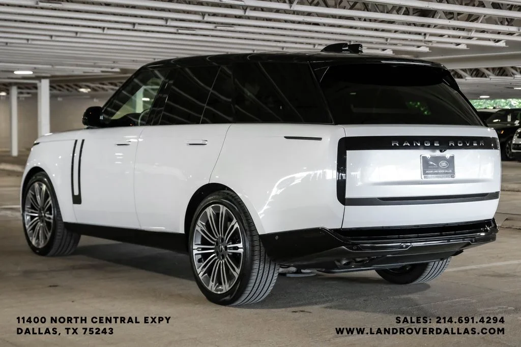 2024 Land Rover Range Rover SE - Photo 10