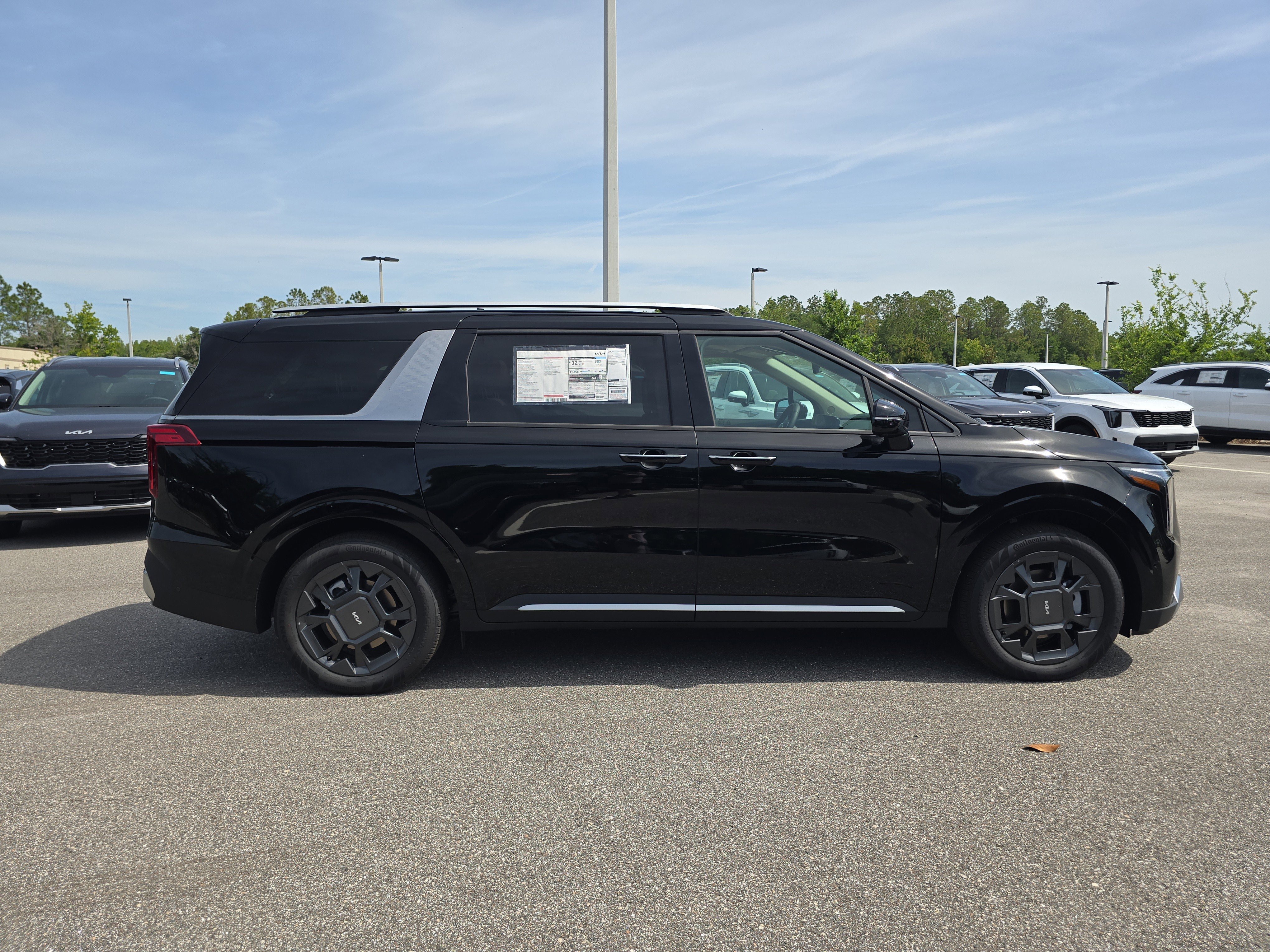 New 2026 Aurora Black Pearl Kia SX image 9