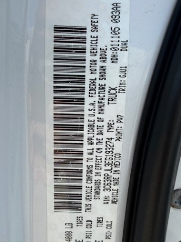 Used 2014 Bright White Clearcoat Ram Laramie image 24