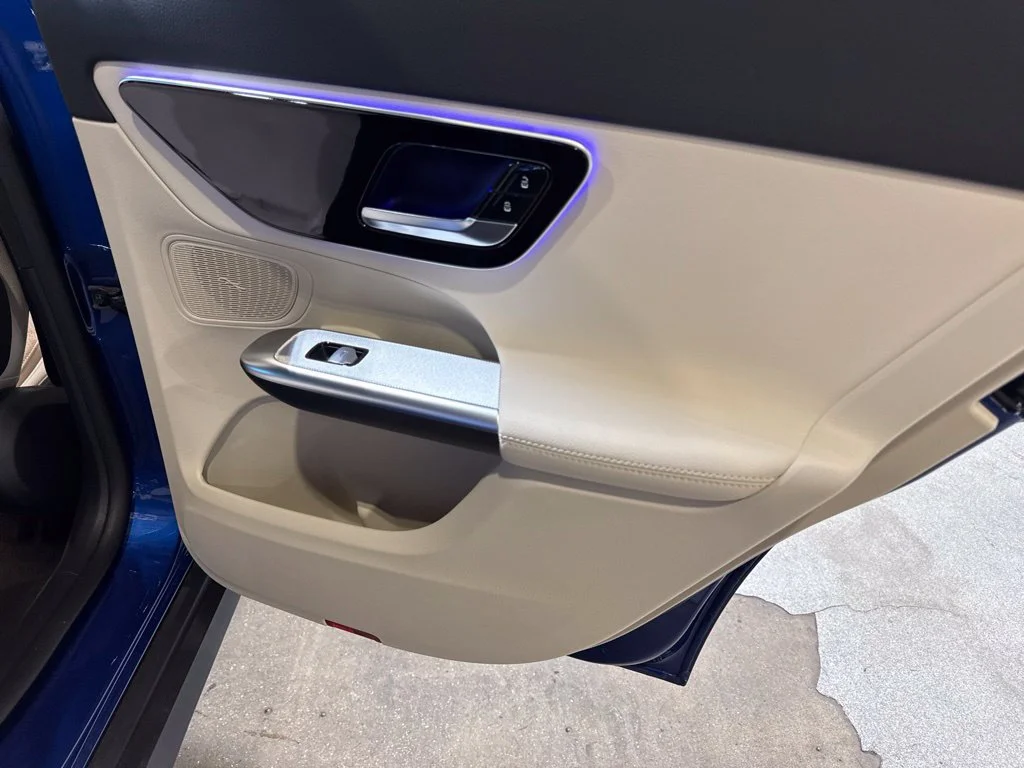 New 2027 Starling Blue Metallic Mercedes-Benz GLC 300 image 20