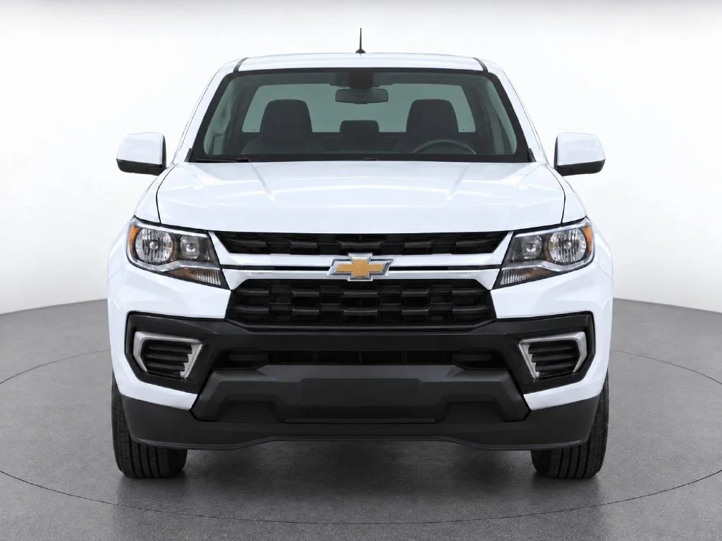 Used 2022 White Chevrolet LT image 5