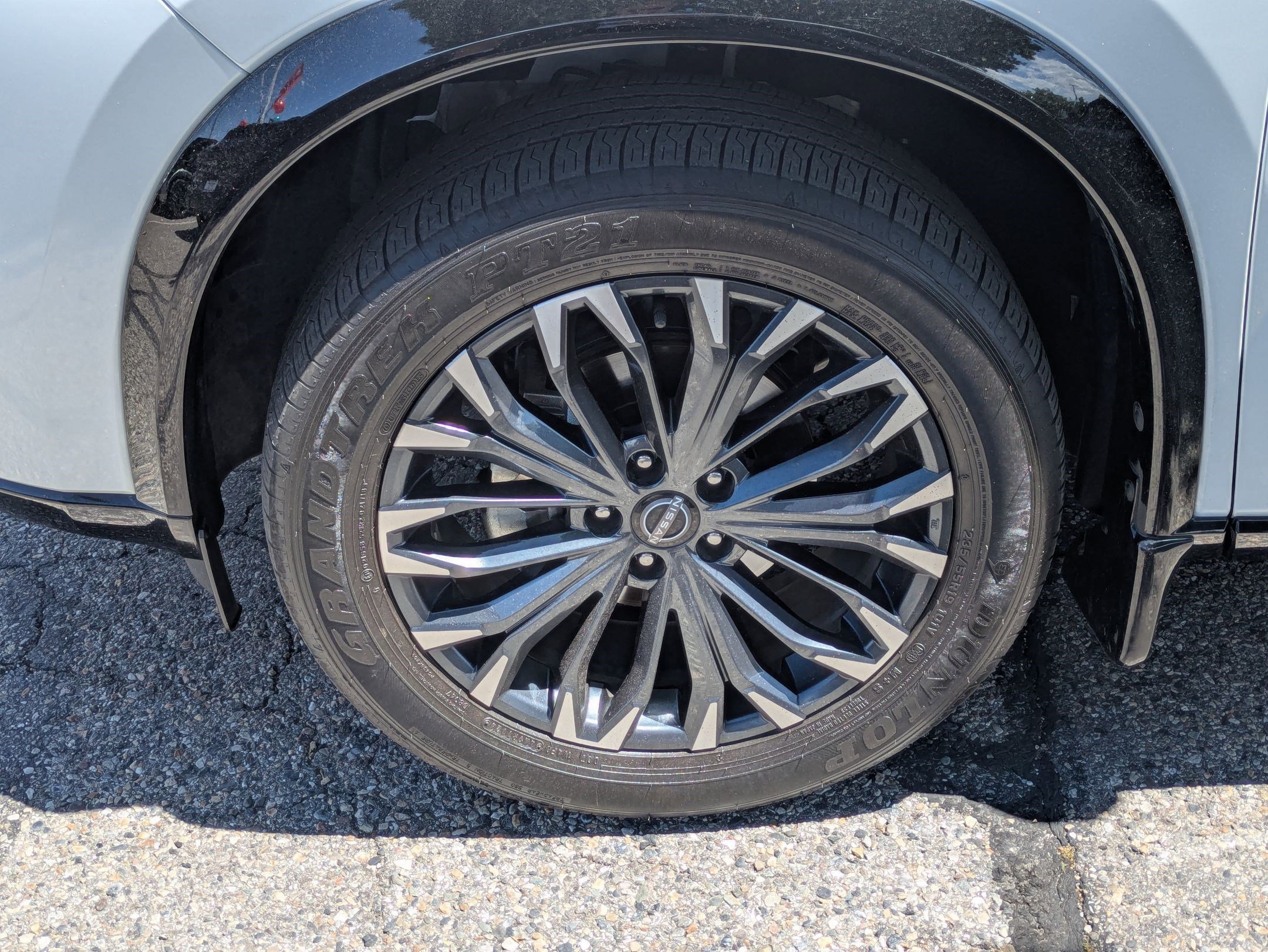 Certified Used 2024 Everest White Pearl Nissan Platinum image 12