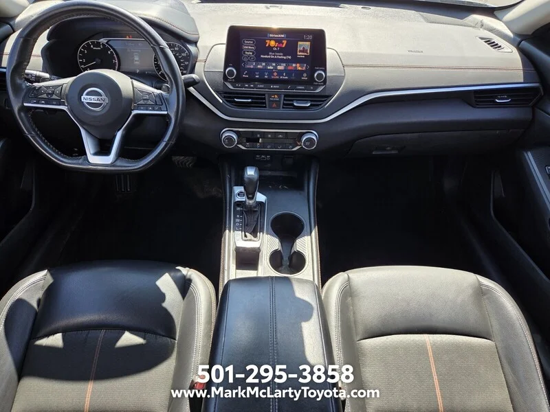Used 2022 Brilliant Silver Metallic NISSAN 2.5 SR SEDAN image 12