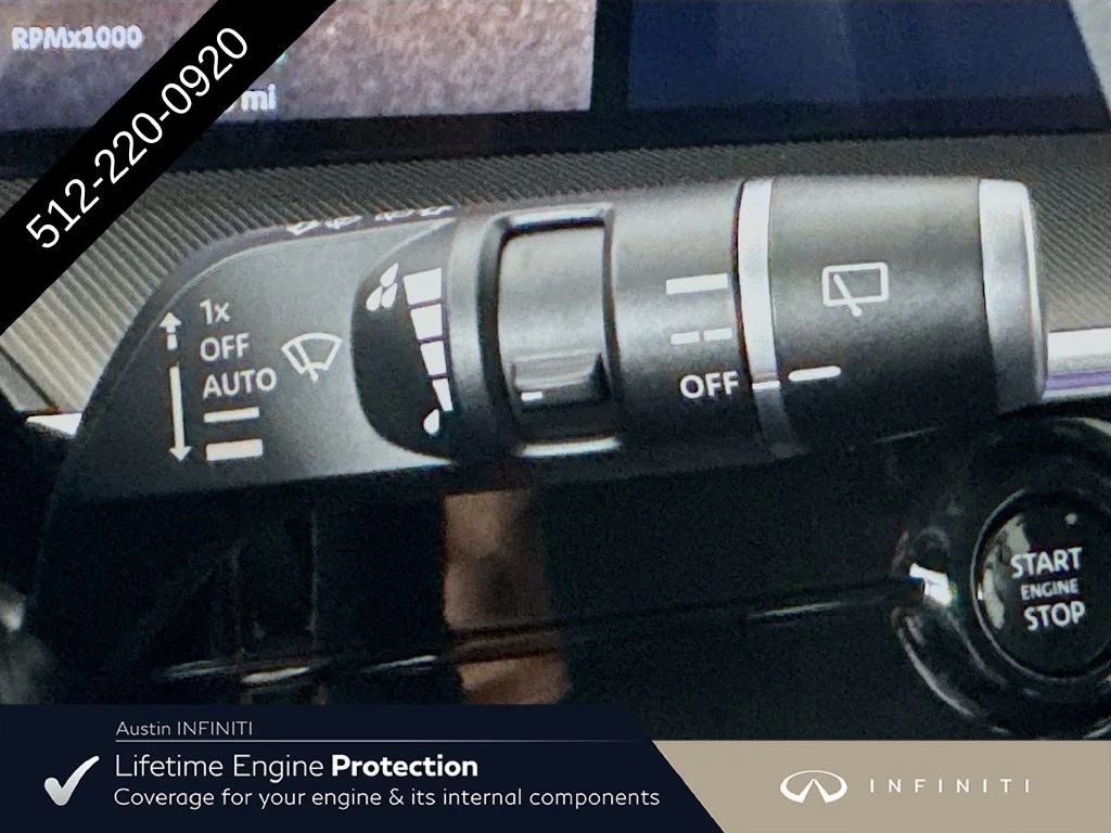 New 2027 RADIANT WHITE INFINITI LUXE image 15