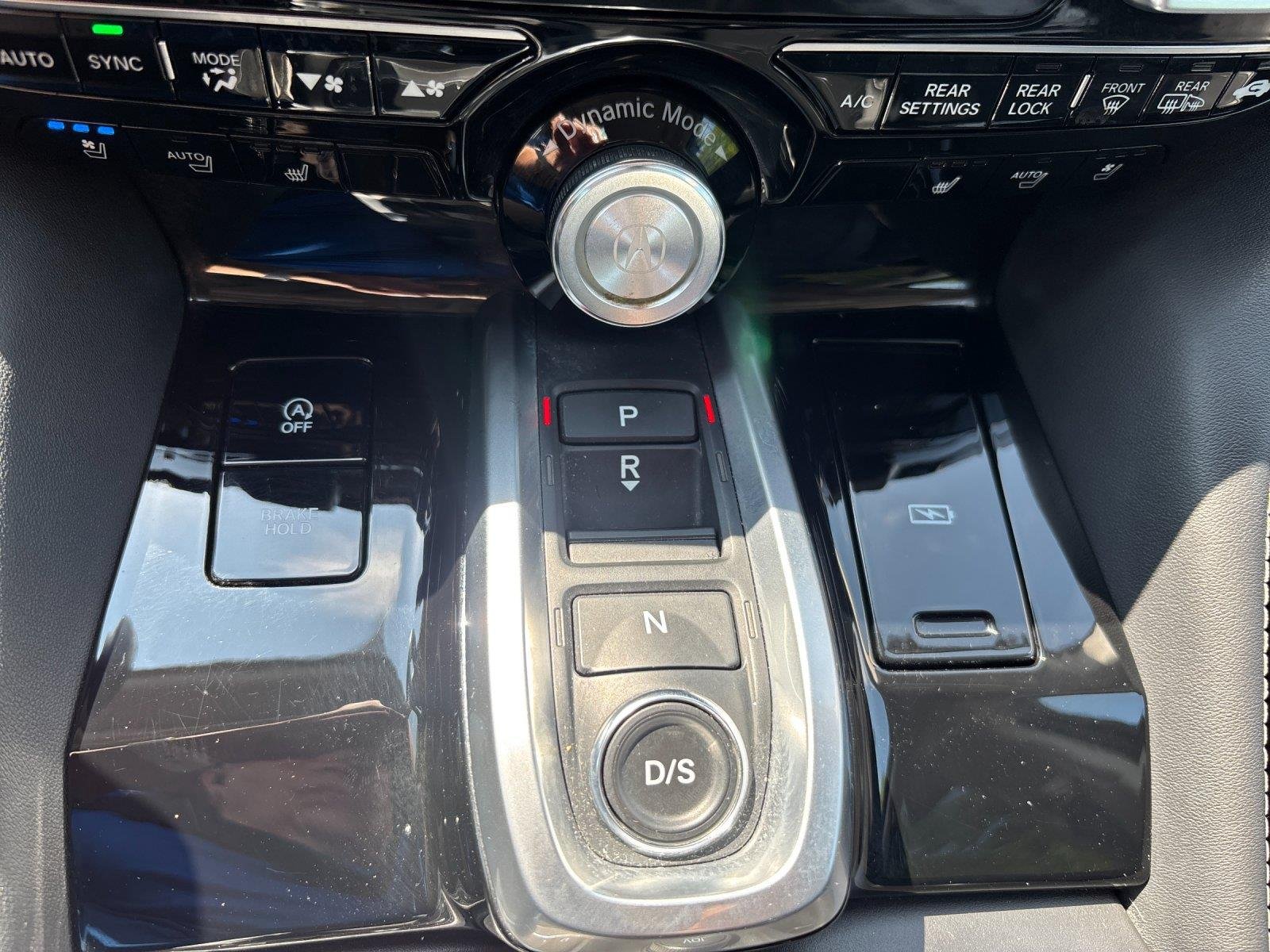Used 2023 Platinum White Pearl Acura w/Advance Package image 28