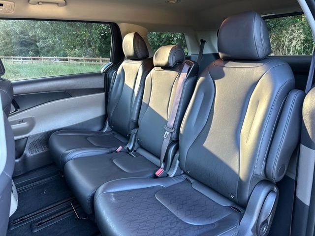 Used 2026 Blue Kia LXS image 15