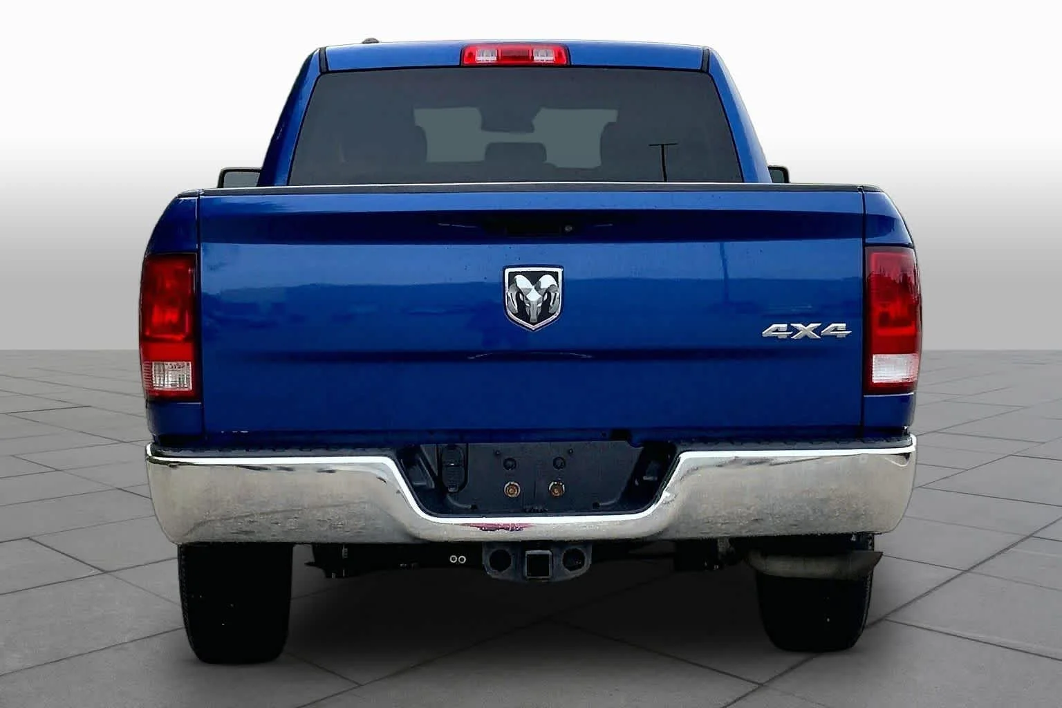 Used 2018 Blue Streak Pearlcoat Ram Tradesman image 5