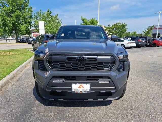 2026 Toyota Tacoma TRD Off Road - Photo 3
