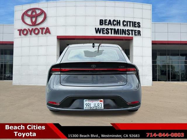Certified Used 2024 GUARDIAN GRAY Toyota  image 10