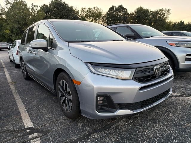 Used 2025 Black Honda EX-L image 1