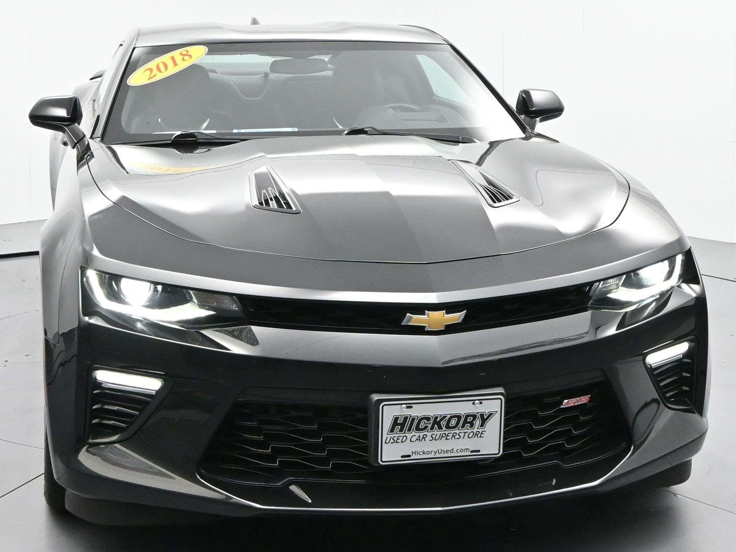 Used 2018 Black Chevrolet 2SS image 2
