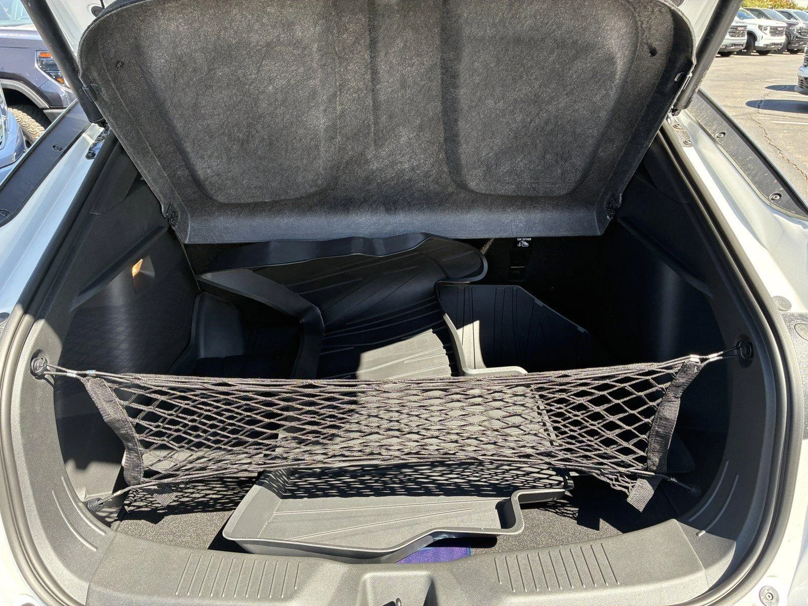 New 2026 White Frost Tricoat Buick Avenir image 14