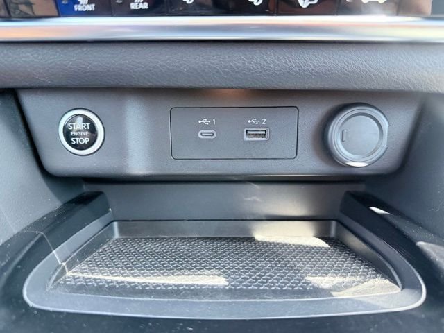 2022 Nissan Rogue SV - Photo 16