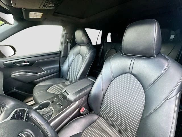 Used 2022 Gray Toyota XSE image 23