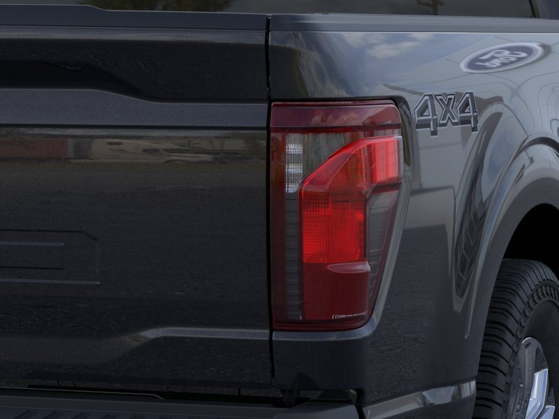 New 2026 Agate Black Metallic Ford XLT image 34