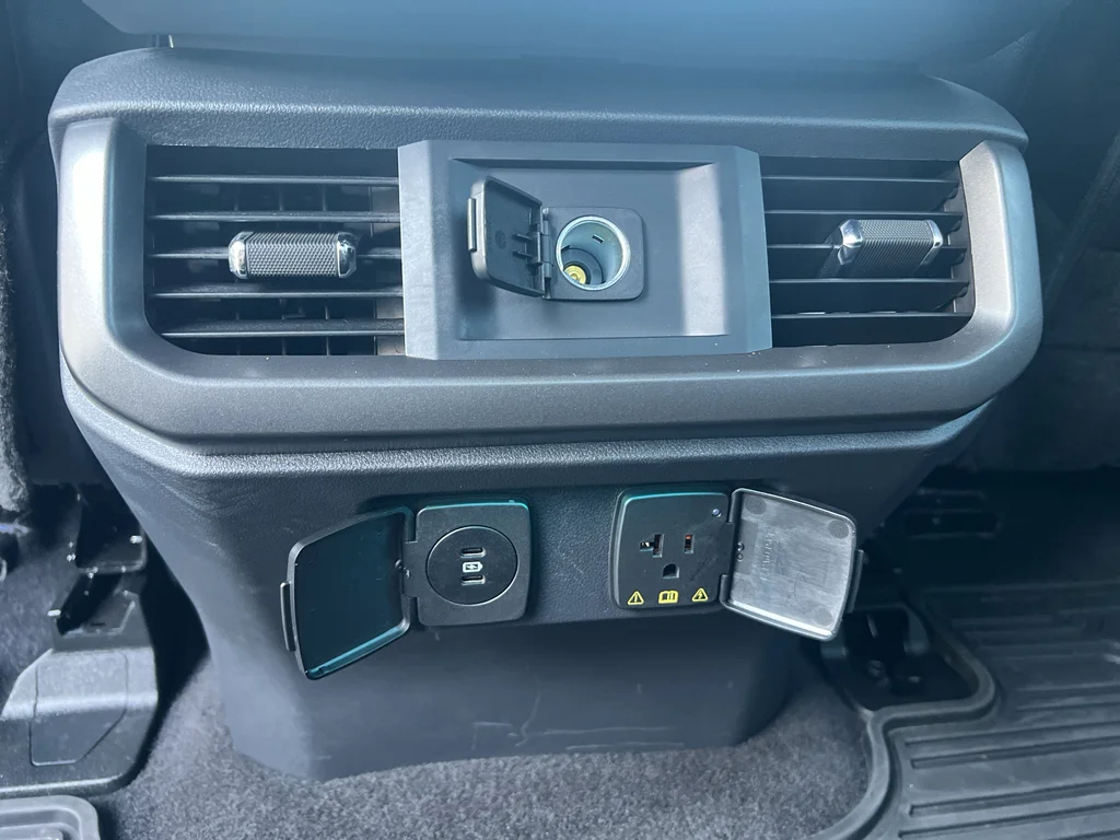 Used 2025 Oxford White Ford Tremor image 25