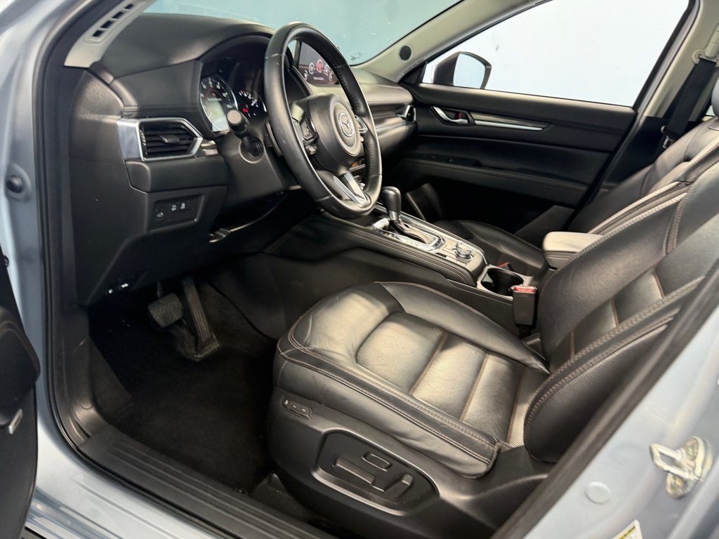 Used 2020 Sonic Silver Metallic Mazda Grand Touring image 6