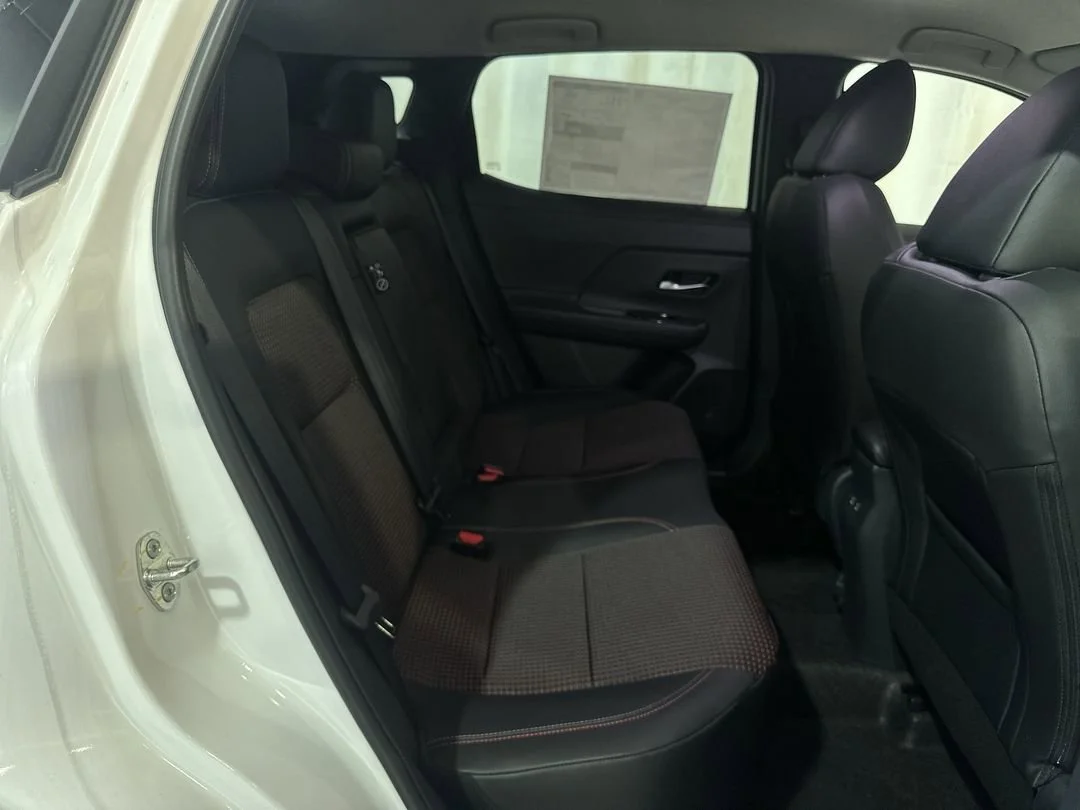 New 2026 Aspen White TriCoat Nissan SR image 19