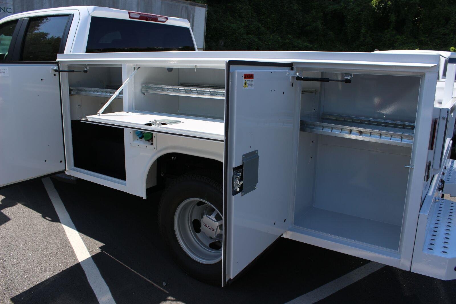 New 2026 Summit White GMC Pro image 16
