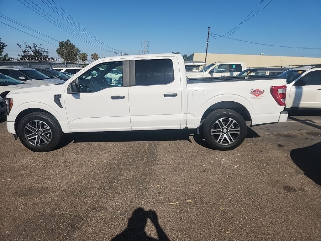 Used 2023 White Ford XL image 9