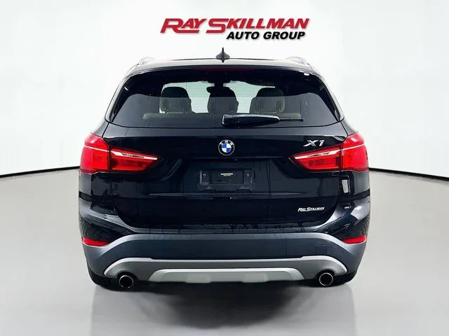 Used 2018 Black BMW xDrive28i image 6