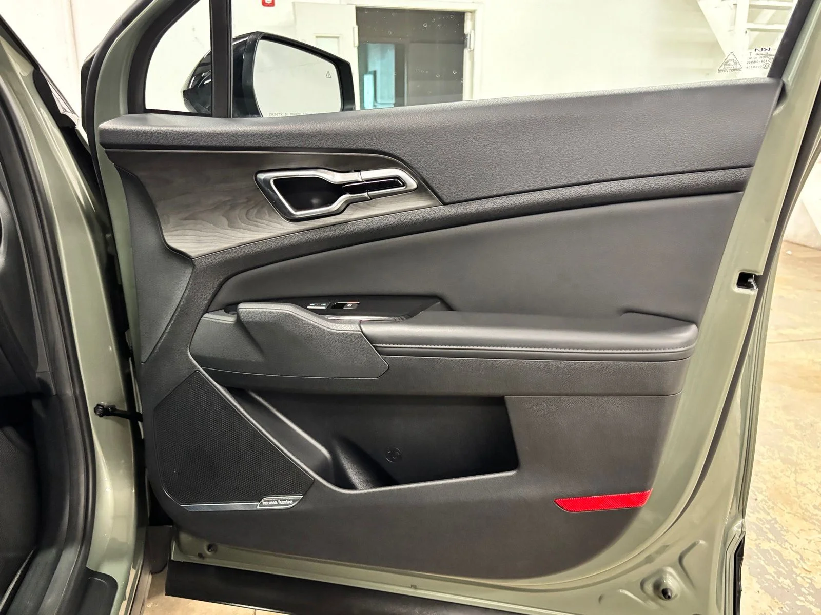 Used 2024 Green Kia X-Pro image 22
