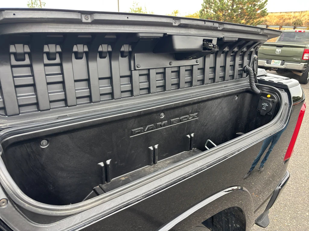 2025 RAM Ram 1500 Pickup Limited - Photo 9