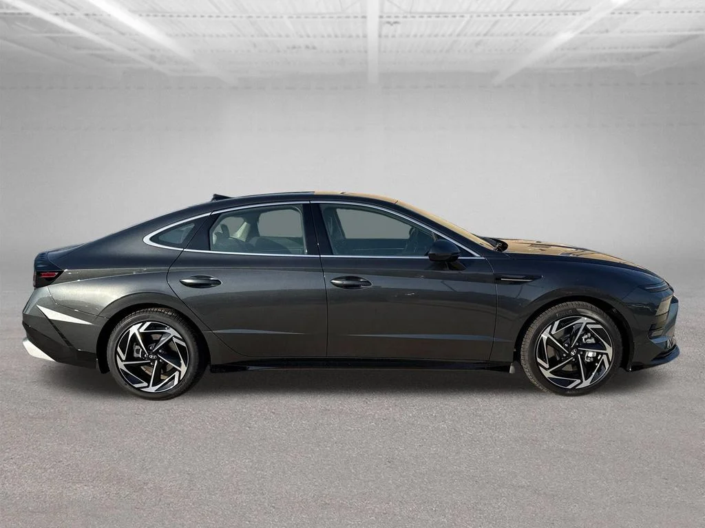 New 2026 Gray Hyundai SEL Sport image 6