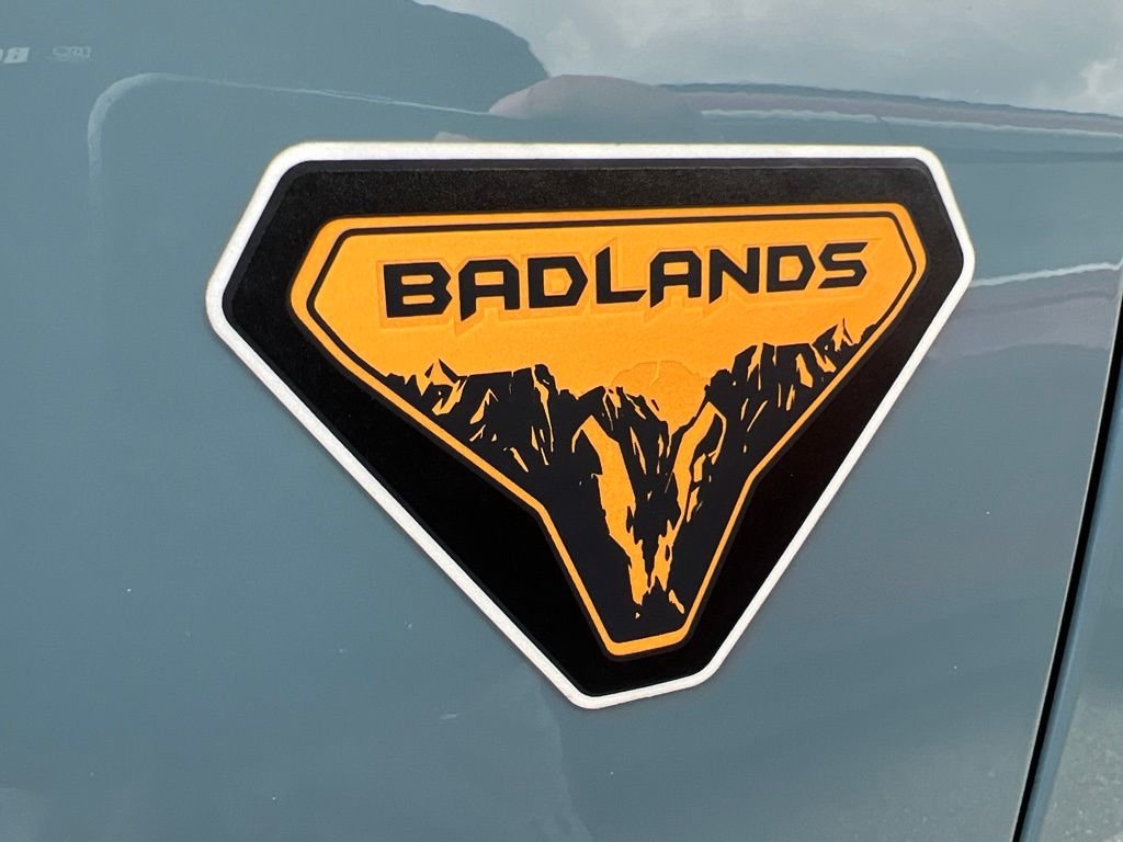 Used 2022 Blue Ford Badlands image 4