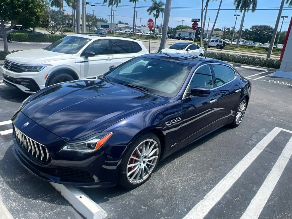Used 2018 Blue Maserati S GranLusso image 2