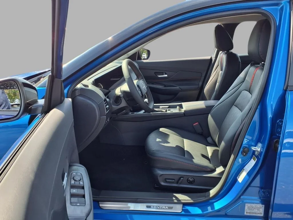 New 2027 Bluestone Pearl / Super Black Two-tone Nissan SR Midnight Edition image 21