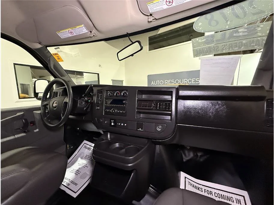 Certified Used 2018 Special Paint GMC Extended Van 3D image 23
