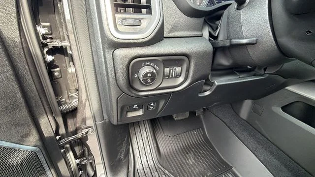 2026 RAM 1500 Laramie - Photo 31