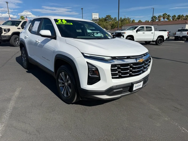 Used 2026 Summit White Chevrolet LT image 1