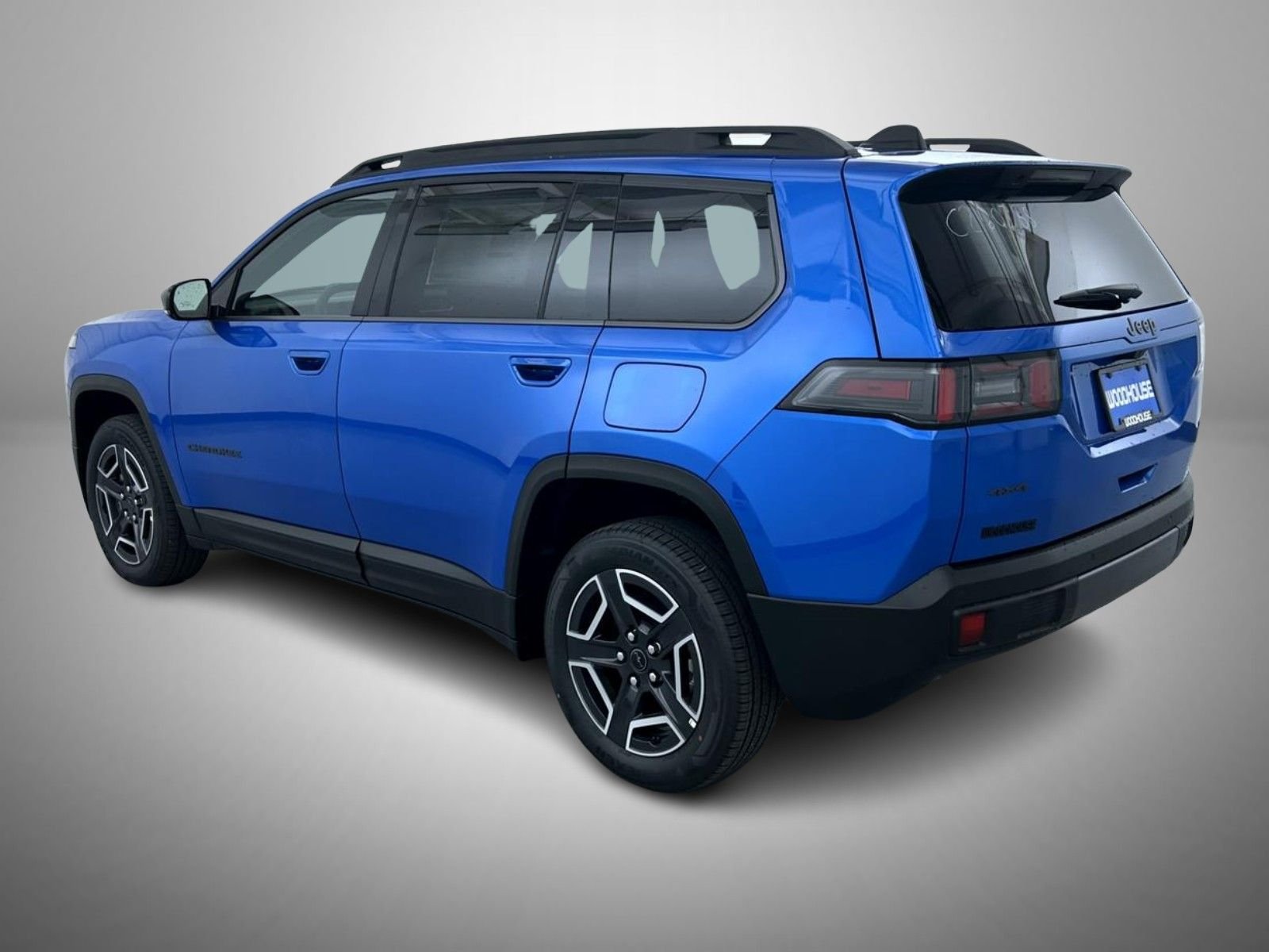 New 2026 Hydro Blue Pearl-Coat Exterior Paint Jeep Limited image 7