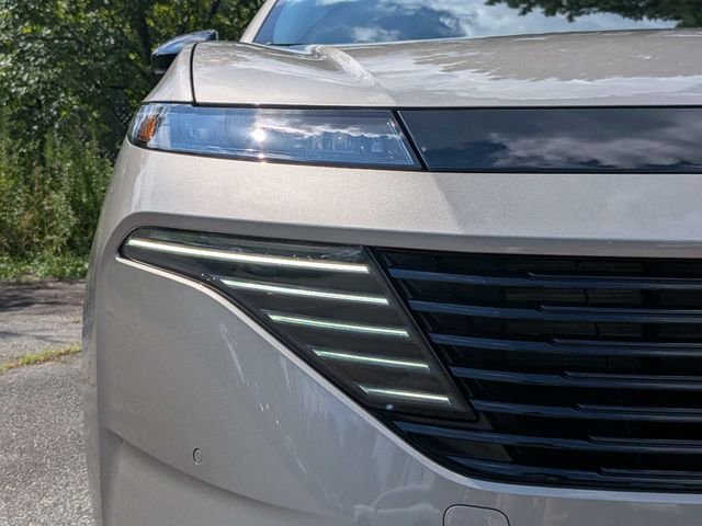 New 2026 Champagne Silver Metallic Nissan Platinum image 9