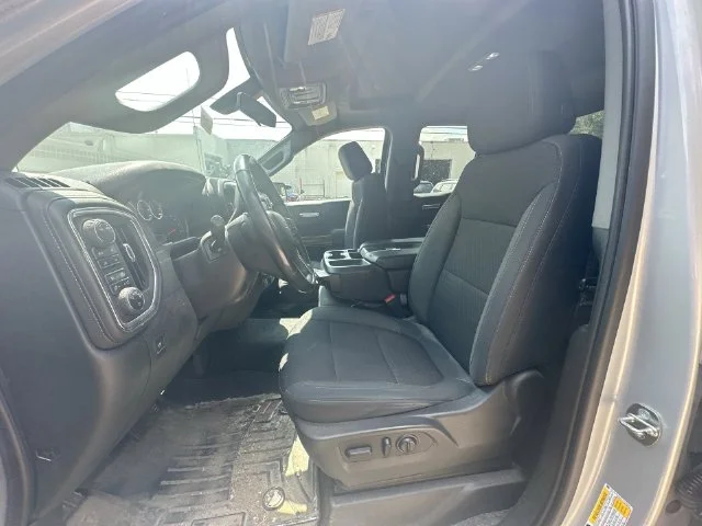 Used 2020 Silver Chevrolet RST image 28