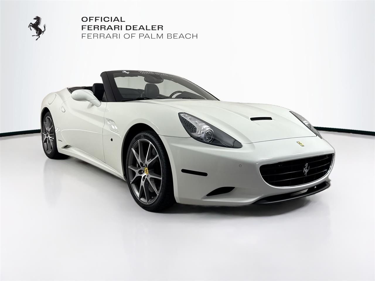 2010 Ferrari California Base