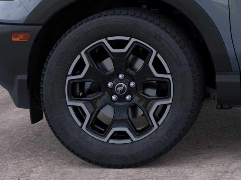 New 2026 Azure Gray Metallic Ford Outer Banks® image 19