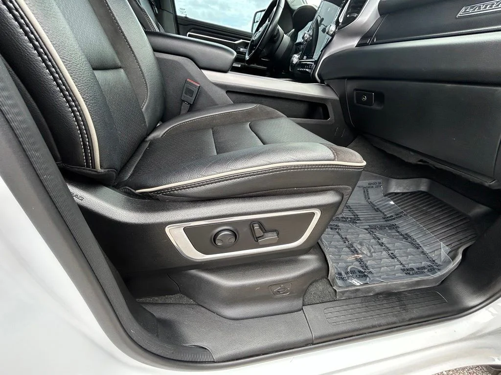 Used 2023 Bright White Clearcoat Ram Laramie image 28